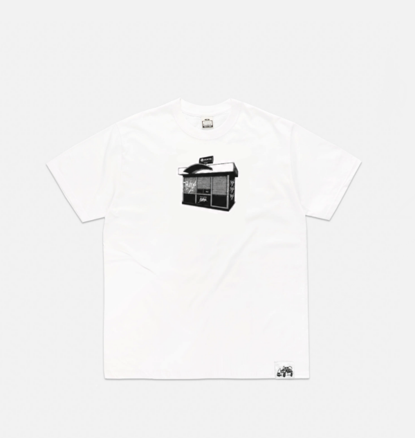T-SHIRT KIOSK