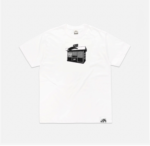 T-SHIRT KIOSK